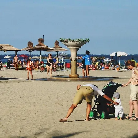 Fuer 5 Personen Ca 36 Qm In Lido Di Spina, Adriakueste Italien Lidi Ferraresi *